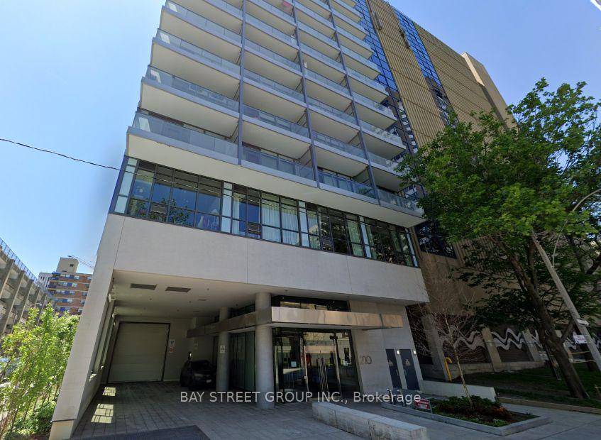 This Fully Furnished One Bedroom Unit Is Bright, Airy And Simply Perfect.