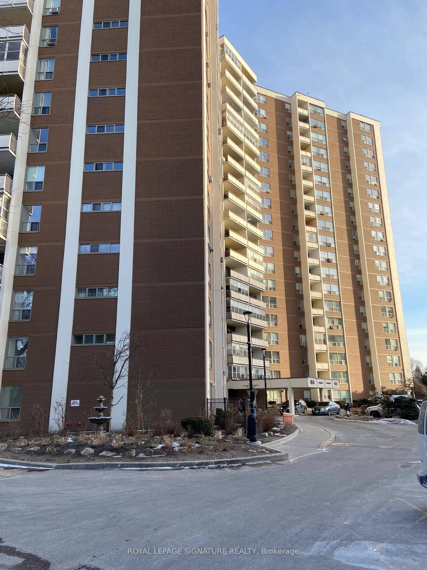 Tons of Natural Light pours into this South Facing 3 Bedroom Unit with ensuite laundry and Primary bedroom ensuite !