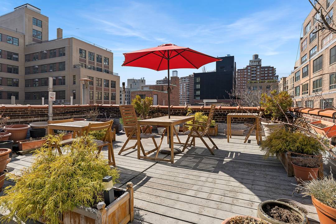WELCOME TO YOUR one bedroom in the heart of Chelsea Welcome to Apartment 1K at 225 West 25th Street, a rare, oversized one bedroom in the heart of Chelsea, thoughtfully ...
