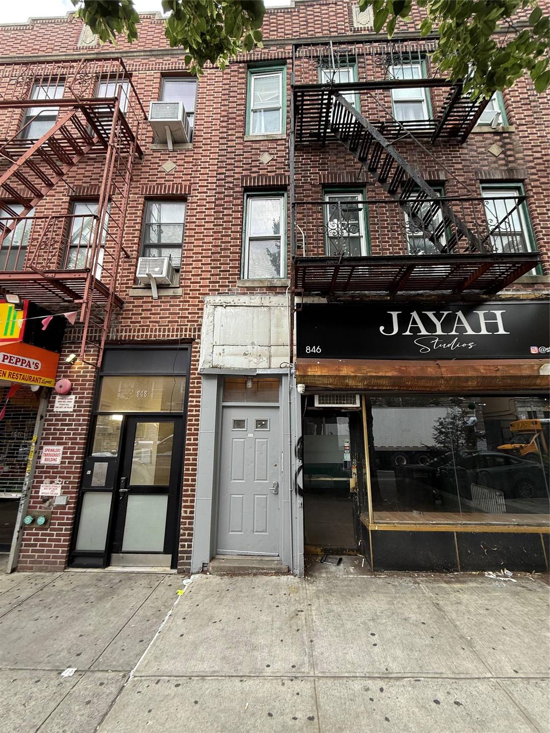 Great Business location in a thriving community.