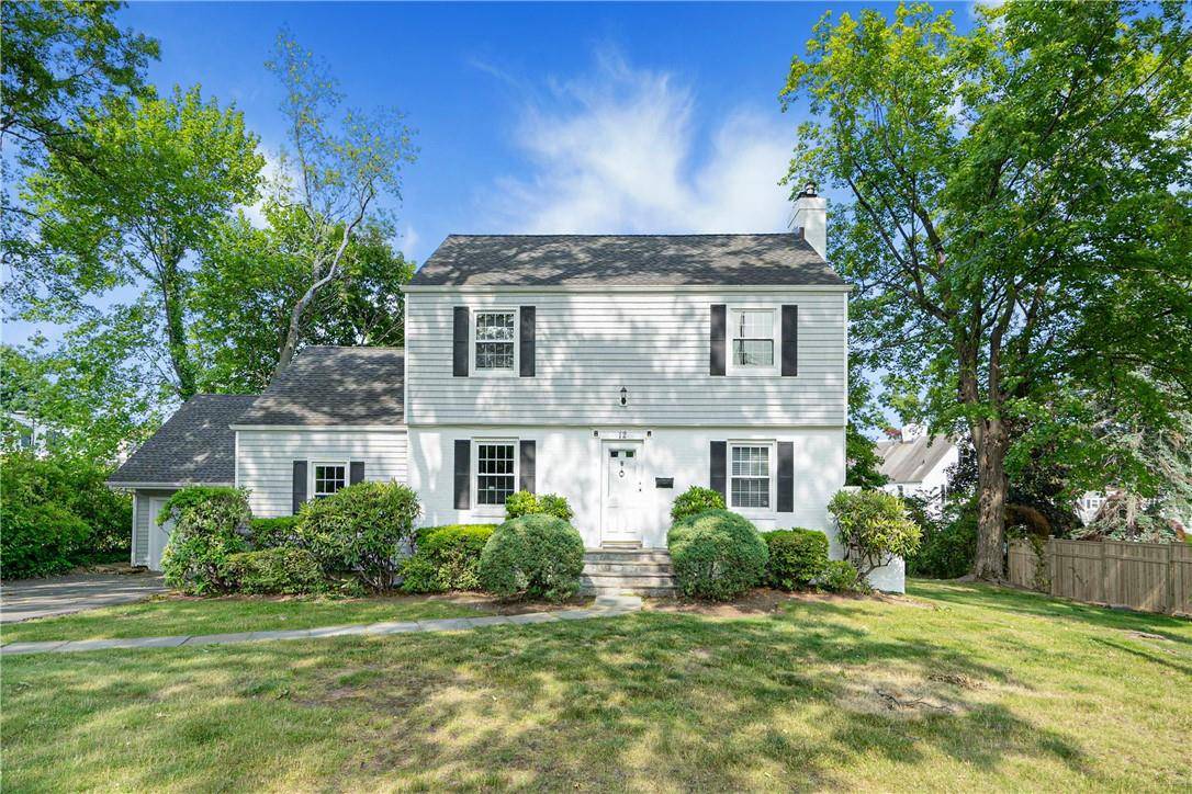 Embrace the serene lifestyle offered by this extraordinary freshly painted rental in coveted Ridgeway neighborhood of White Plains, located minutes from German School and White Plains schools, houses of worship, ...