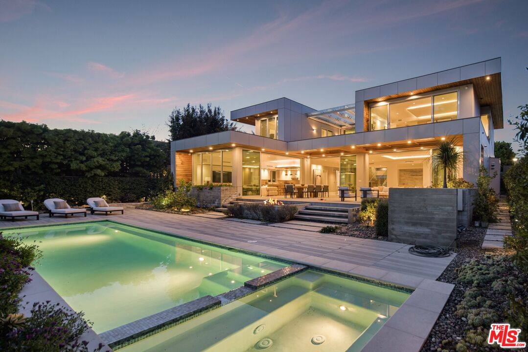 13120 Nimrod Pl 5BR Brentwood La