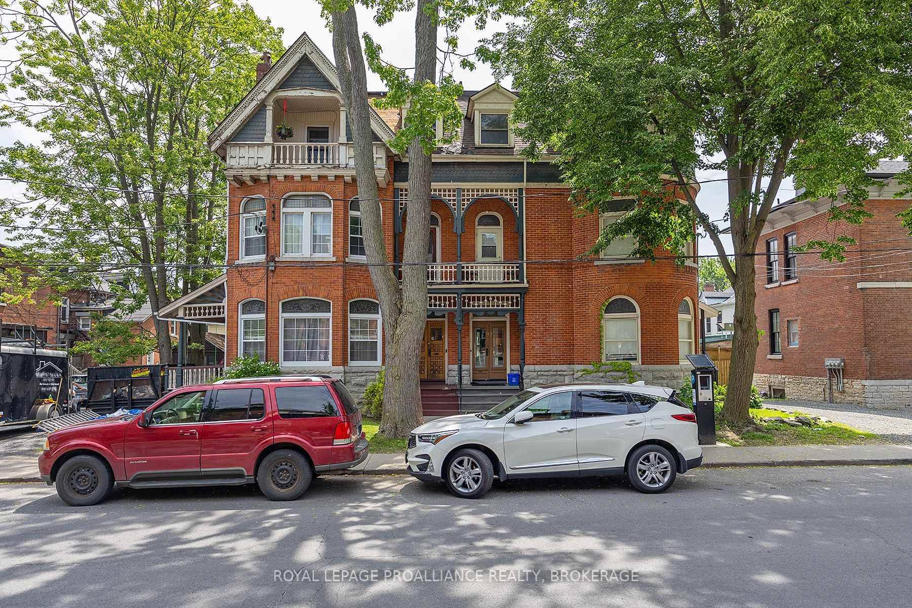 Located on Bagot Street in the heart of downtown Kingston this five unit building is unique and could just be the next property in your portfolio.