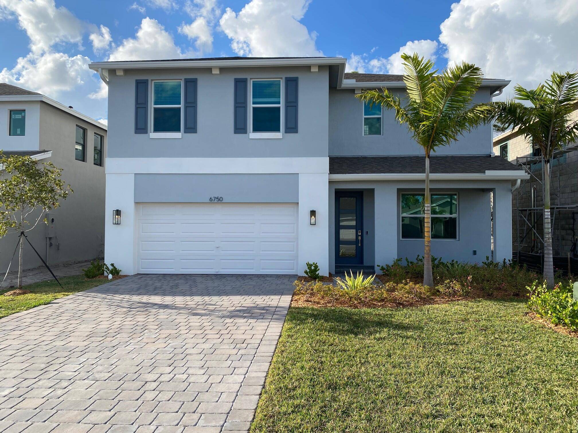 Introducing the popular Galen floorplan featured in our Preserves at Park Trace community in Stuart, Florida.