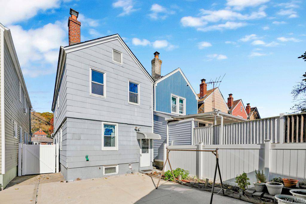 beautiful home on a quite residential street.