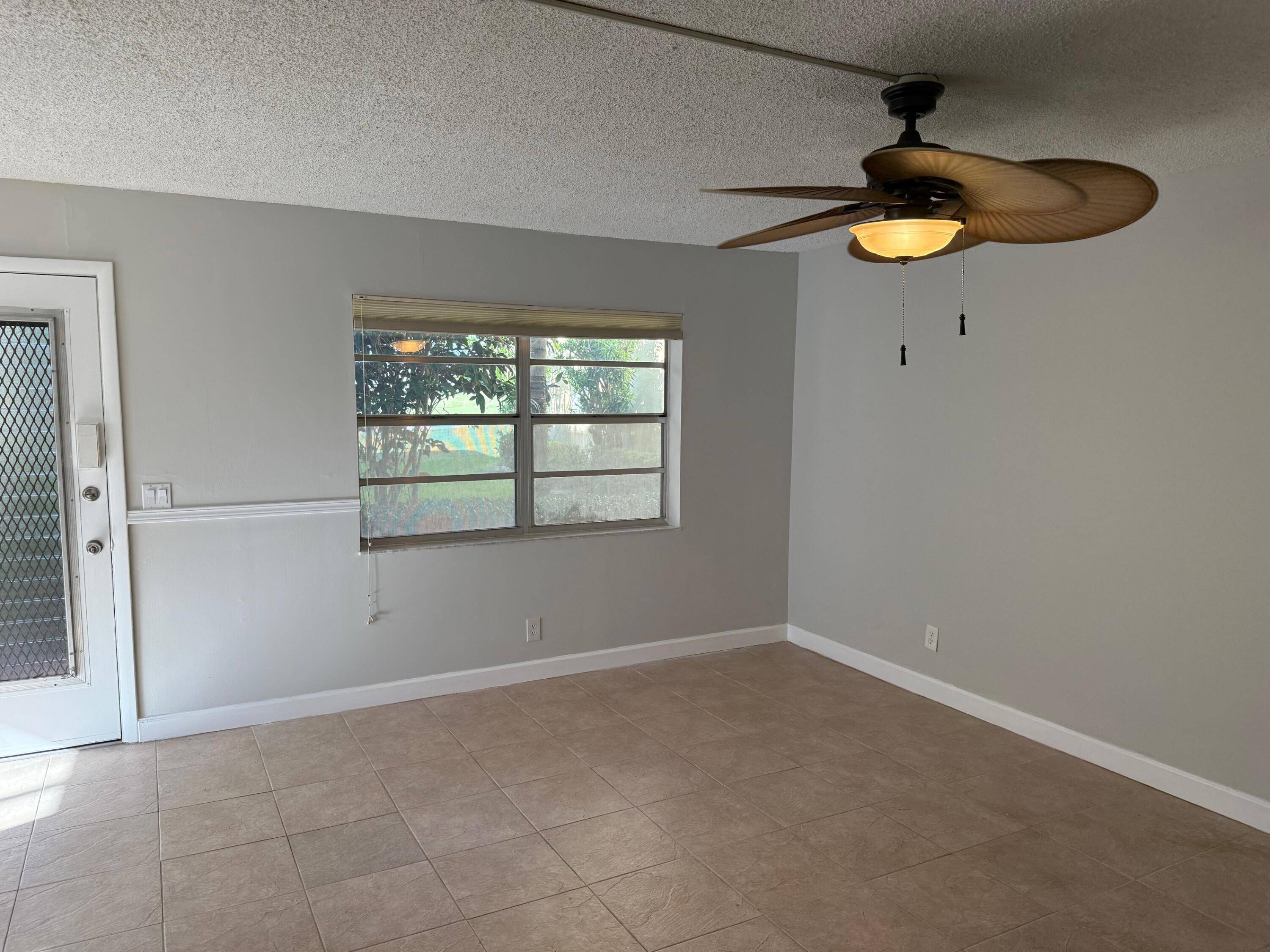 Here is a change to try Florida living at a introduction price !