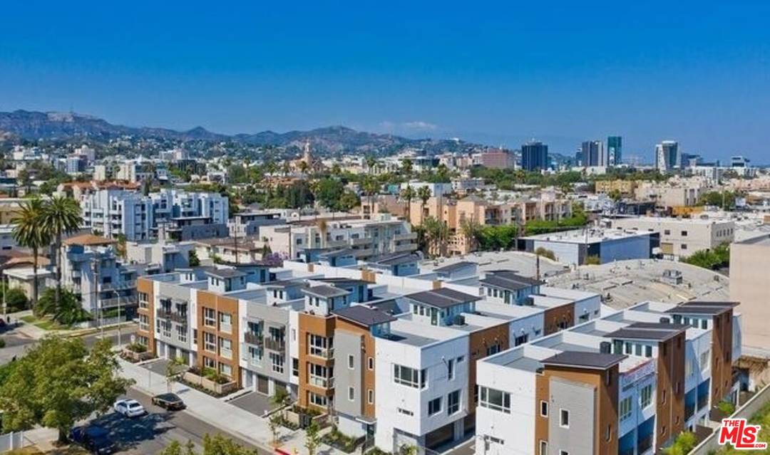 1144 W Alma Ln 3BR Hollywood La