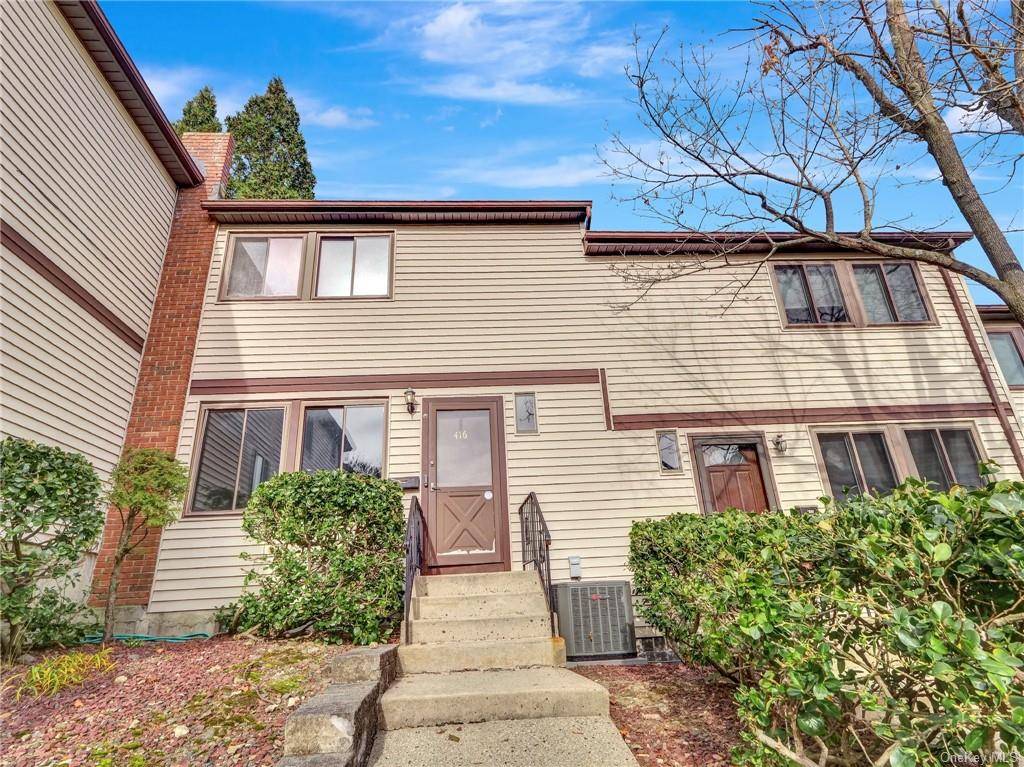 Welcome to this updated amp ; spacious tri level end unit townhouse with 1 bedroom PLUS DEN.