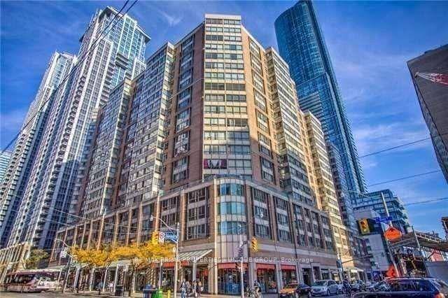 Downtown Luxury Cond... Furnished.