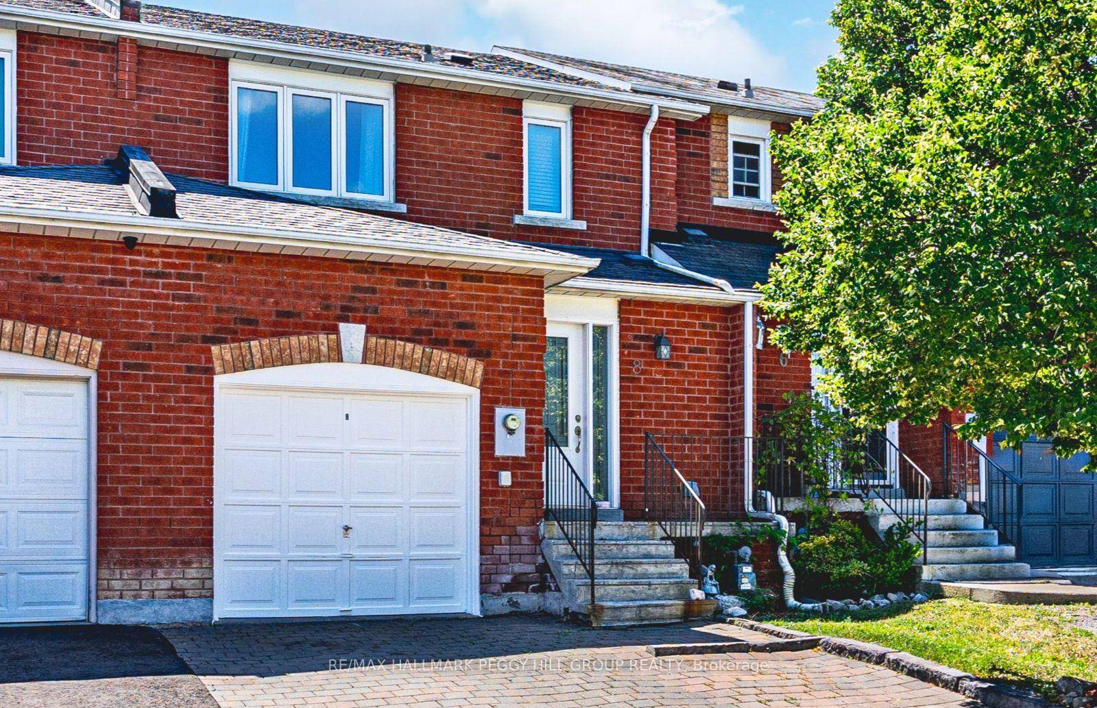 MOVE IN READY TOWNHOME IN SOUGHT AFTER CALEDON SEE IT BEFORE IT'S GONE !