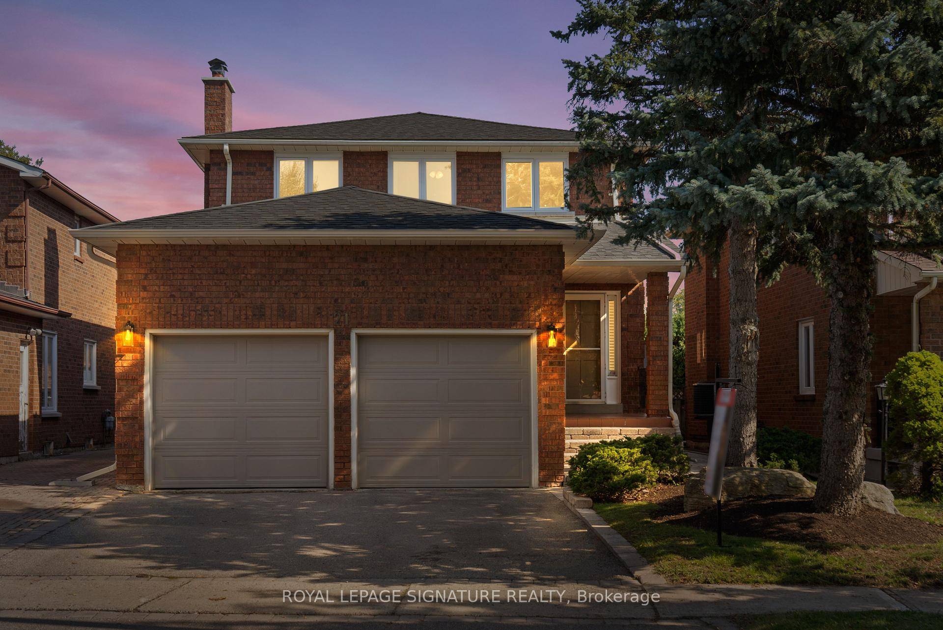 Don't miss this incredible opportunity to own a beautifully maintained home in one of Maples most sought after neighborhoods !