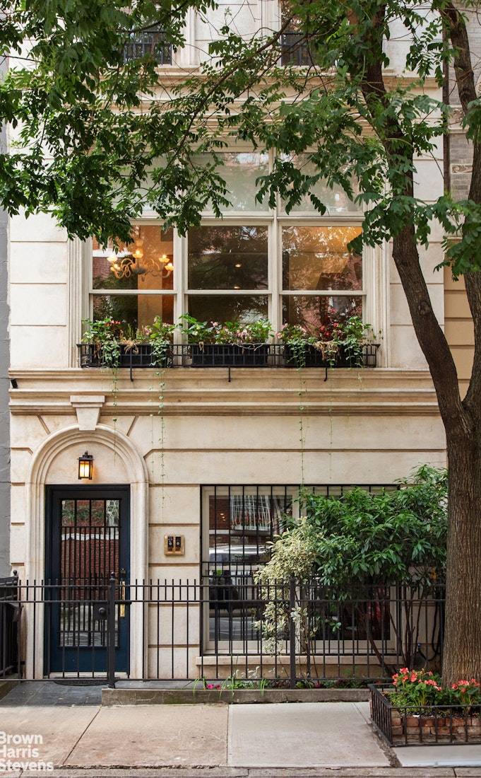 JUST LISTED ! Nestled on a picturesque tree lined block in the heart of tranquil Carnegie Hill, 164 East 91st Street is a sun filled and sophisticated townhouse offering approximately ...