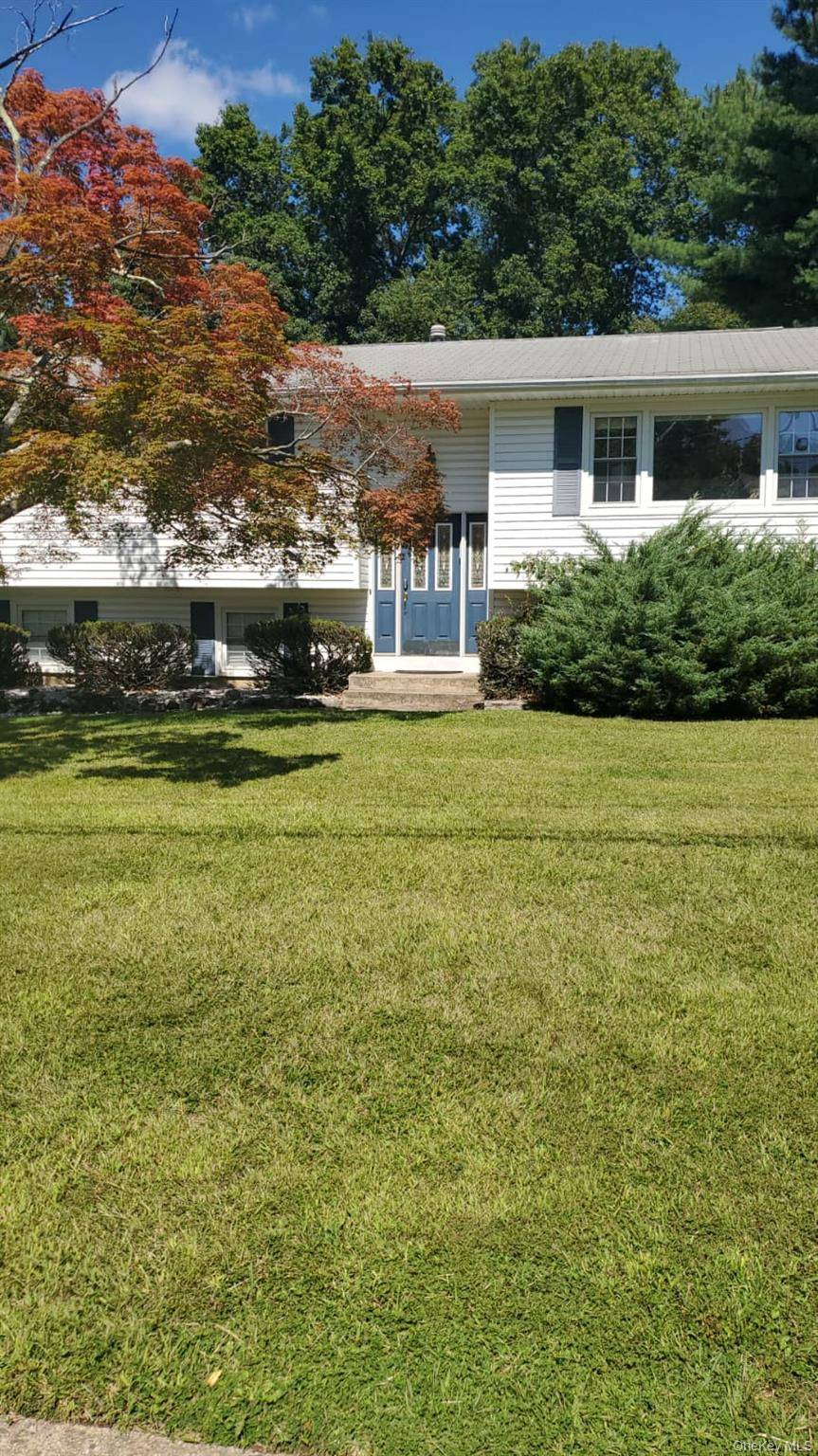 Nicely maintained 4 bedroom 2.