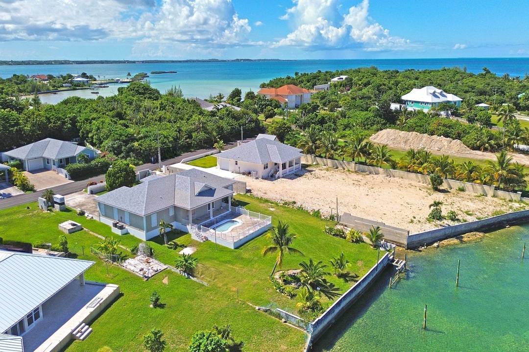 RUSSELL HOUSE Single Family Home Abaco