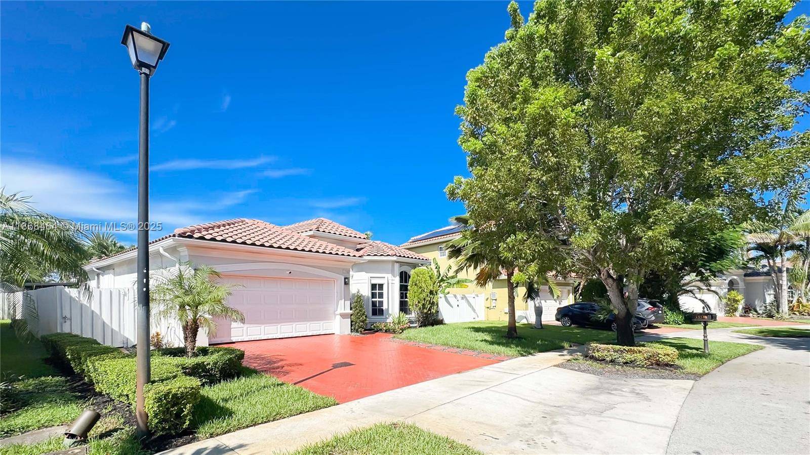 Beautiful home located in the desirable community of Patio Homes in Miramar.