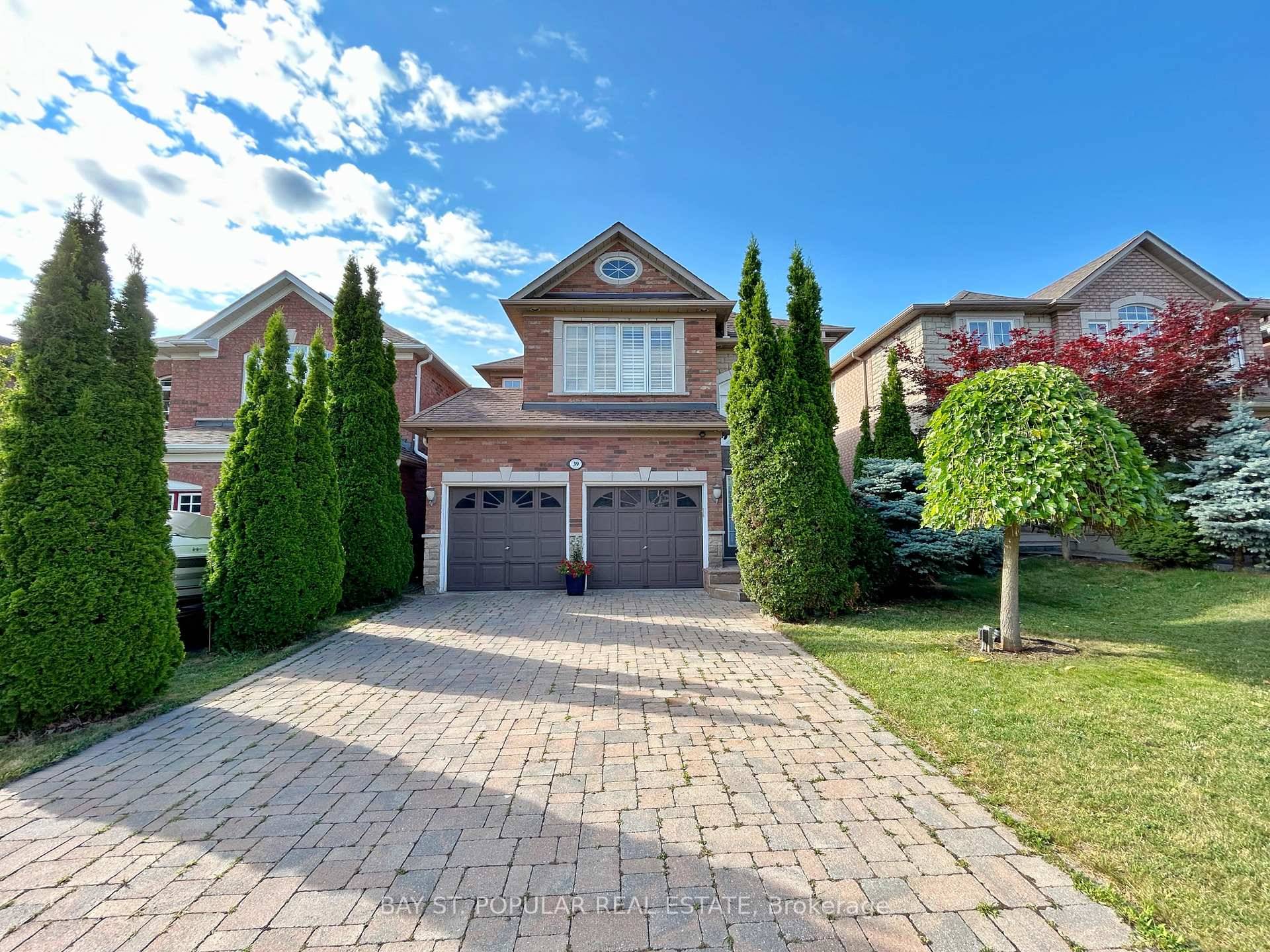 Welcome To 39 Waymount Ave, A Beautiful Detached Home Nestled In The Quiet And Safe Westbrook Community Of Richmond Hill.