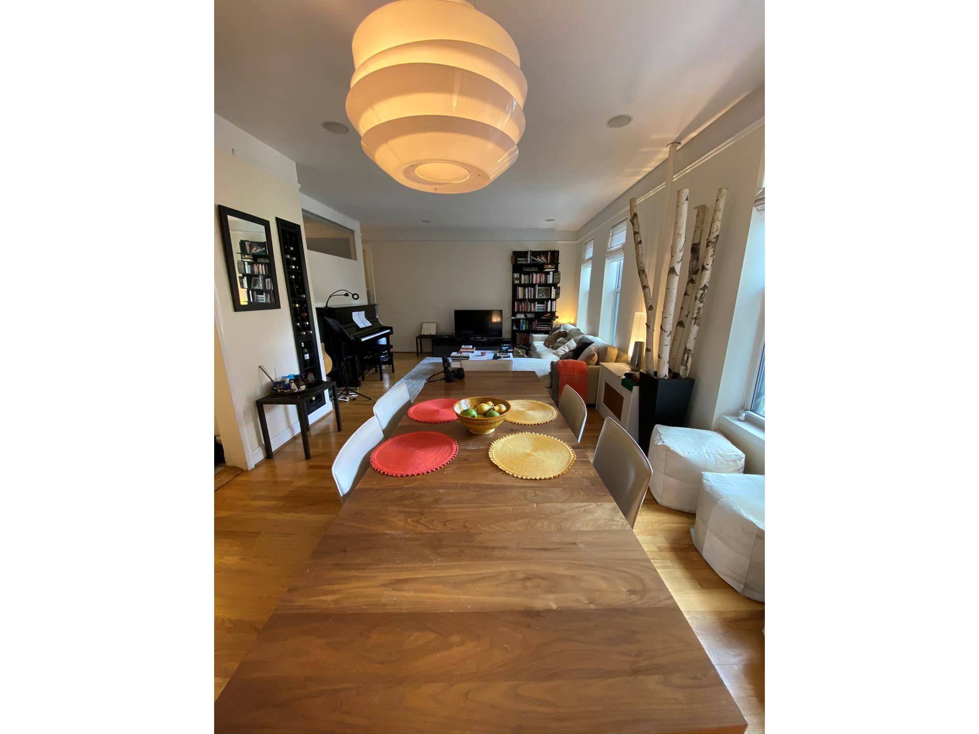Furnished or Unfurnished 2 Bed home office 2 bath.
