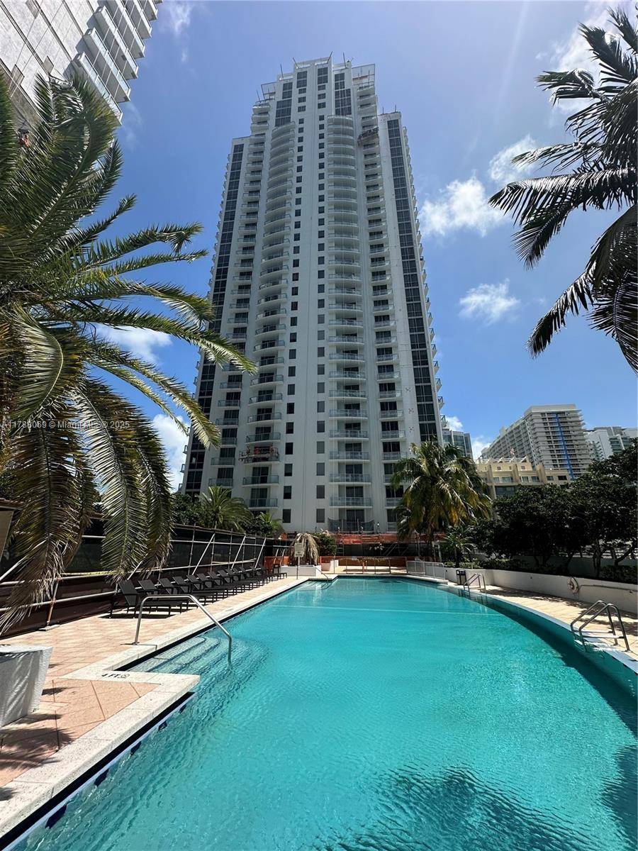Spectacular corner unit in best located building on Brickell Avenue.