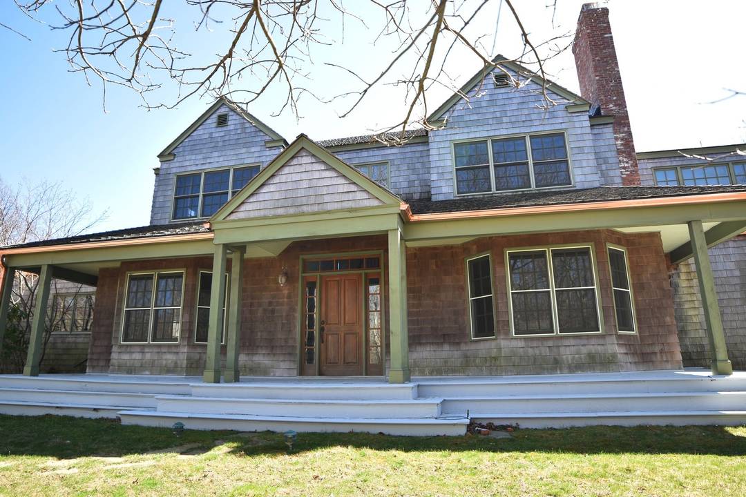 Serene Bridgehampton Summer