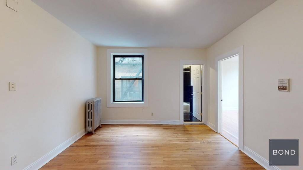Spacious 2 bedroom in prime location !