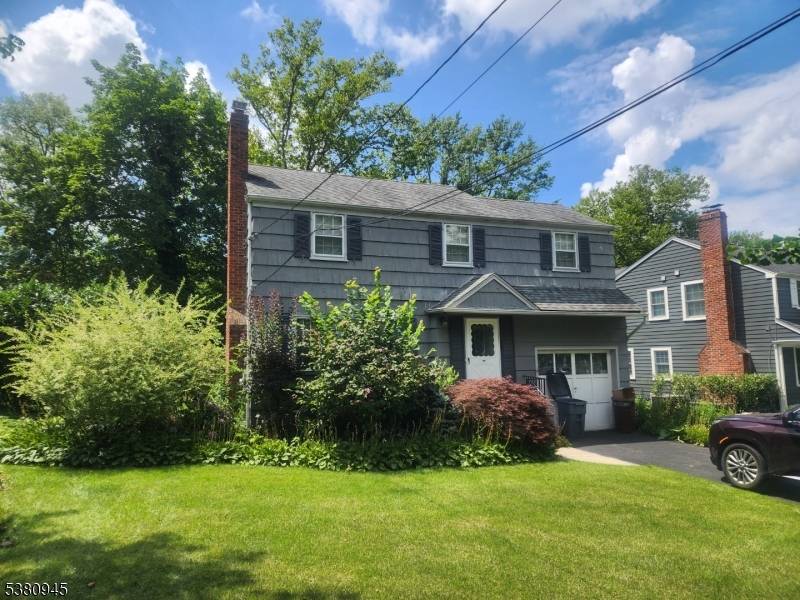 Colonial Rd Summit City New Jersey Single-Family