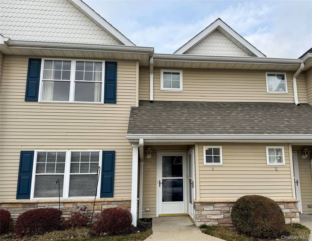 Enjoy carefree living in this active 62 gated community with exceptionally low taxes.