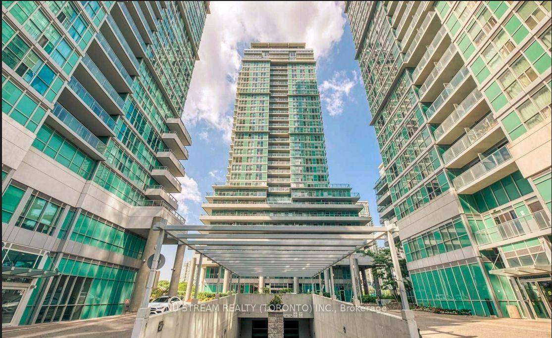 Bright and Spacious 1 Bedroom Suite With Open Concept Layout.