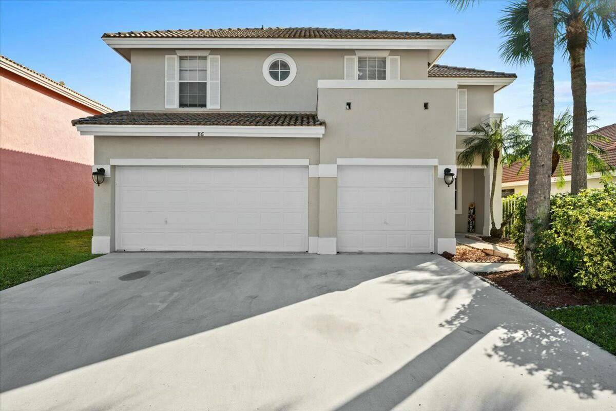Stunning and recently renovated 4 Bedroom plus office, 3 bathroom Home in convenient Citrus Park boasting over 2400 sq ft of living space.