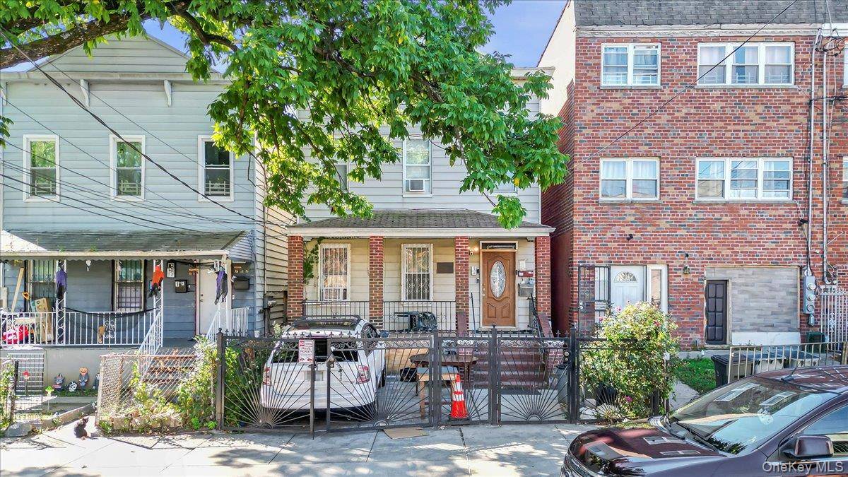 Welcome to this charming two family frame house at 760 East 221st in the Bronx !