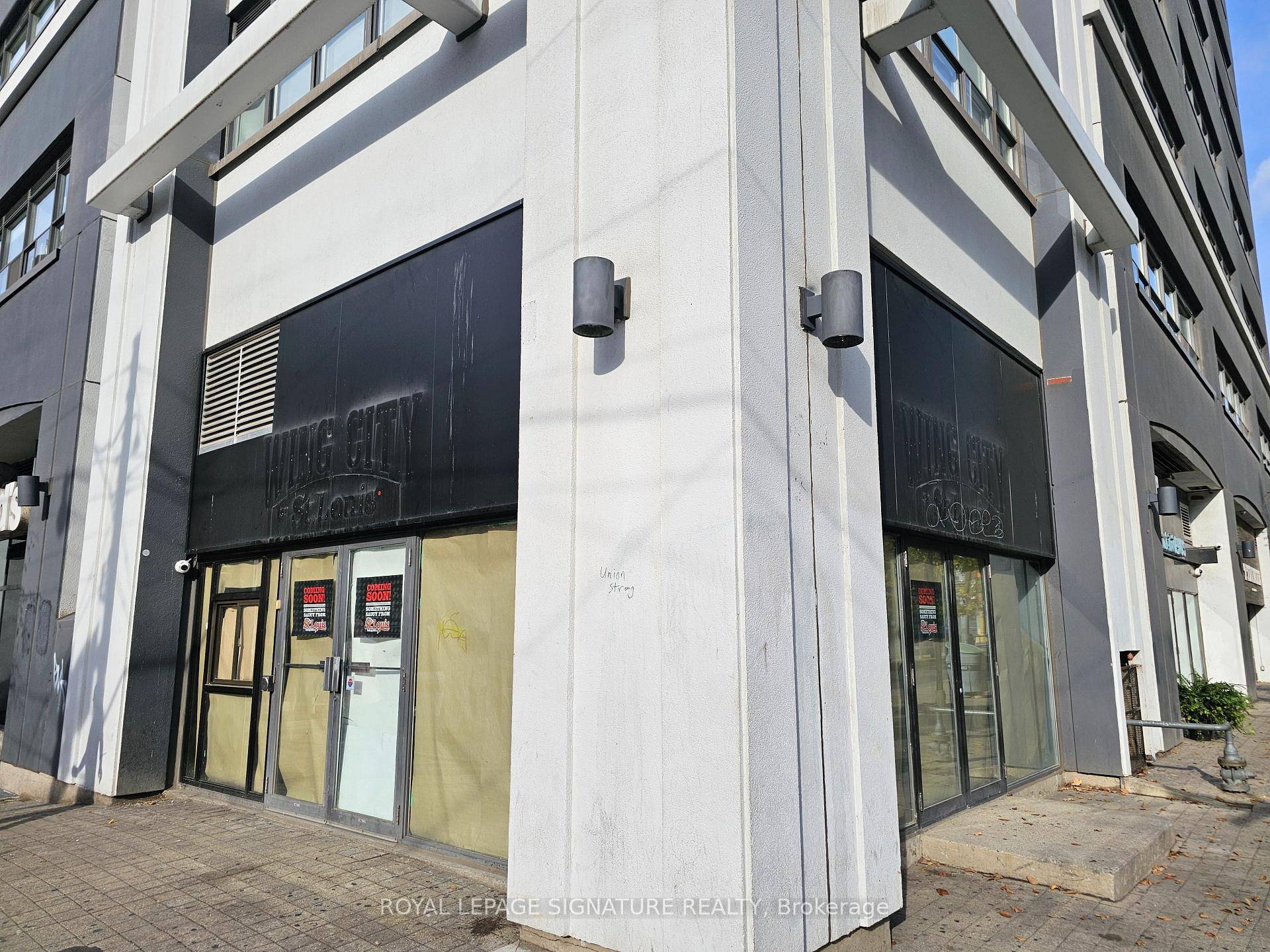 Brand new quick service restaurant turnkey and ready for conversion in Toronto's King West neighbourhood.