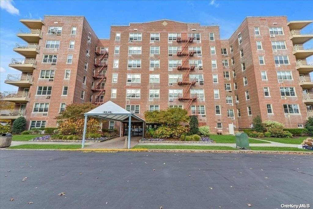 PRIME amp ; LOVELY BAYSIDE LOCATION LITERALLY ACROSS THE STREET FROM TONS OF SHOPPING, RESTAURANTS amp ; MOVIES IN BAY TERRACE SHOPPING CENTER.
