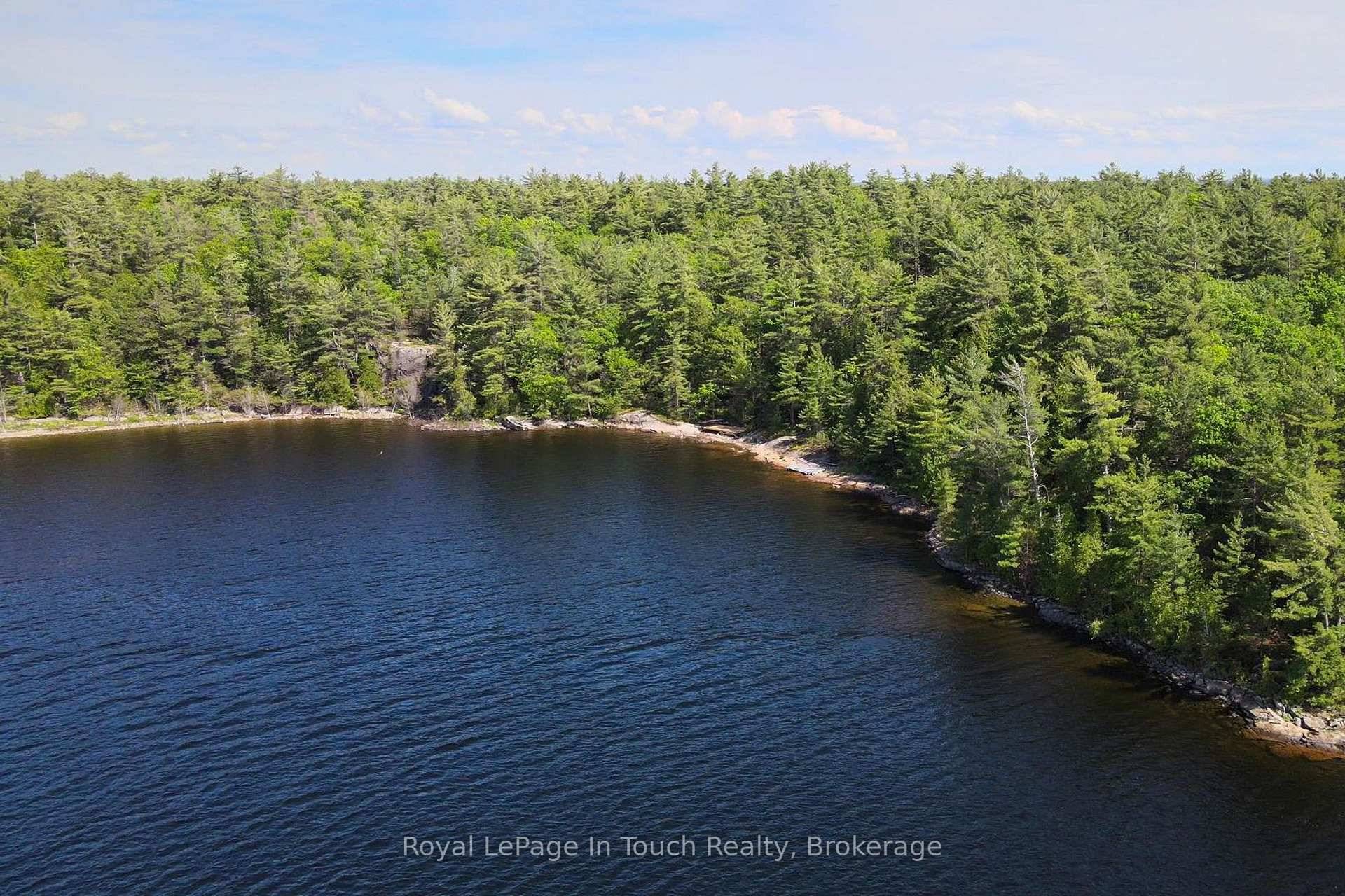 Located about 15 minutes from marinas and the hustle and bustle of Honey Harbour, this property boasts the ultimate in privacy with 858' of shoreline and almost 6 acres of ...