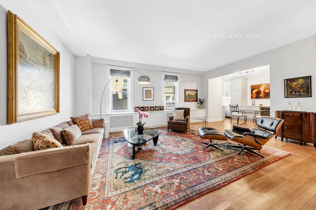 Nestled on the top floor of The Capitol, a landmark eight story neo Renaissance building in Carnegie Hill, apartment 8C offers a fully renovated sanctuary with all the charm expected ...