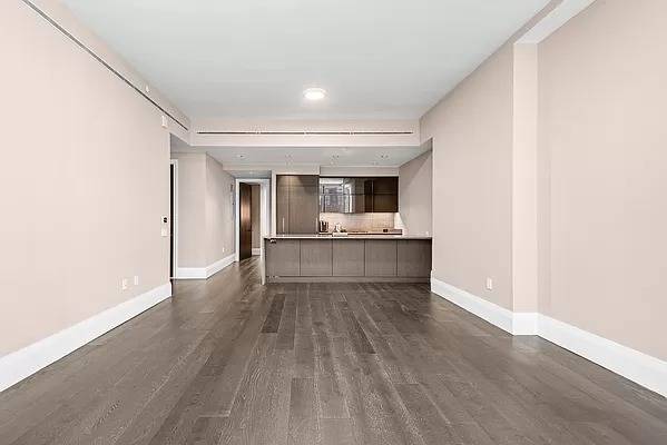 This triple mint 2 bedroom, 2 and a half bathroom home has 11 foot ceilings and Northern, Eastern and Western exposures proving an abundance of sunlight throughout the home.