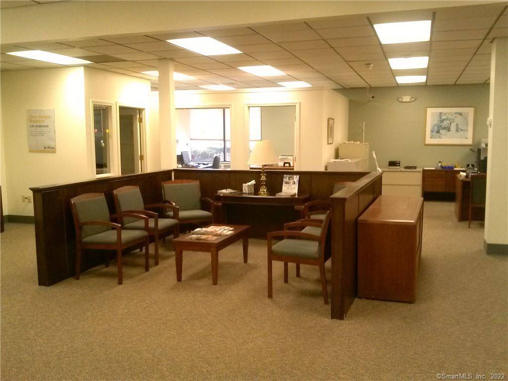 NNN Key Bank investment opportunity.