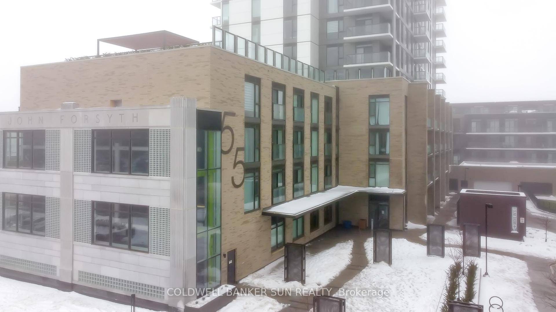 Nice 1 Bed Flex 1 Bath Located In The Heart of Downtown Kitchener.
