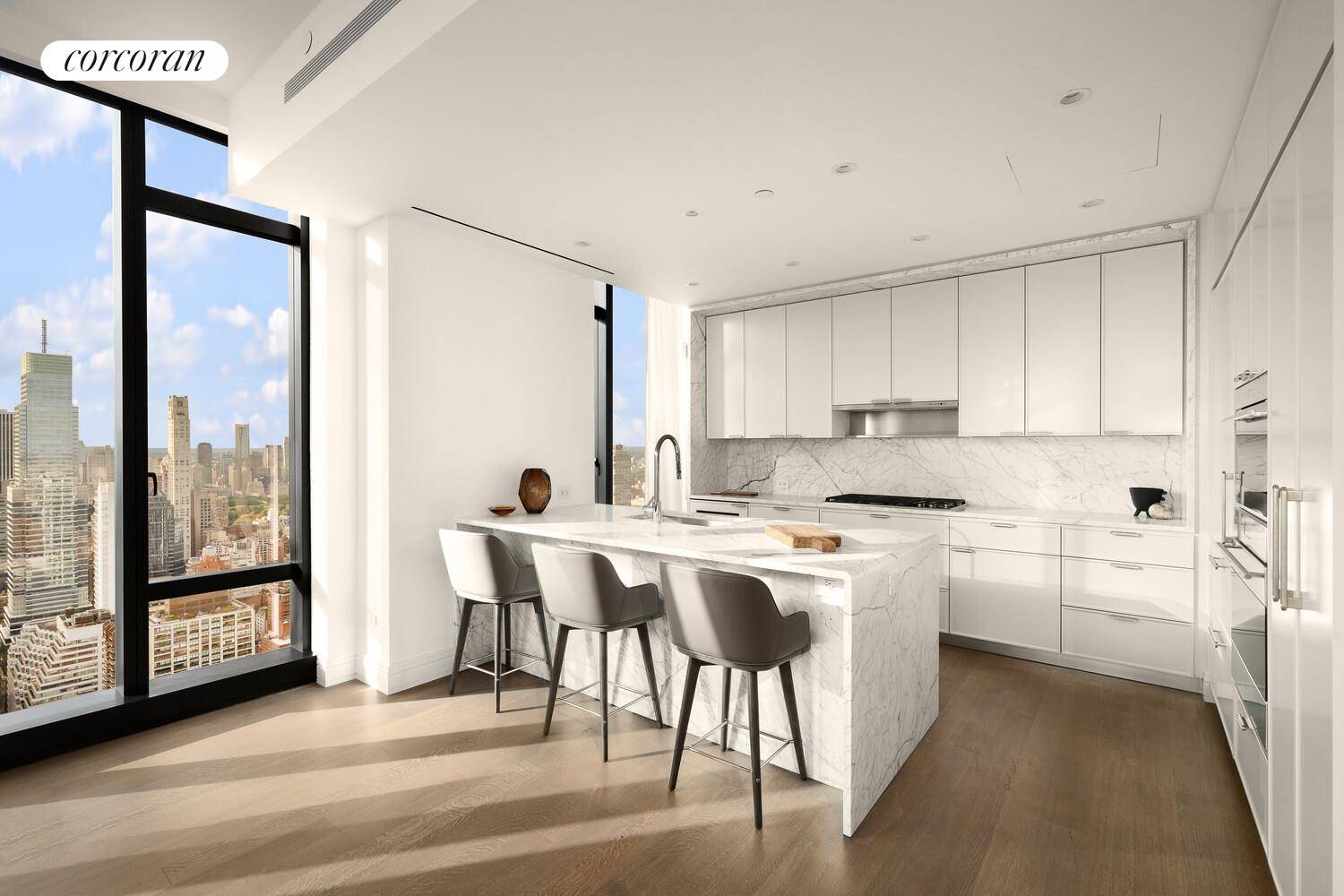 Available for immediate occupancy, Residence 60B at Sutton Tower is a stunning residence that offers expansive living and views of the east river and Manhattan's most iconic landmarks.