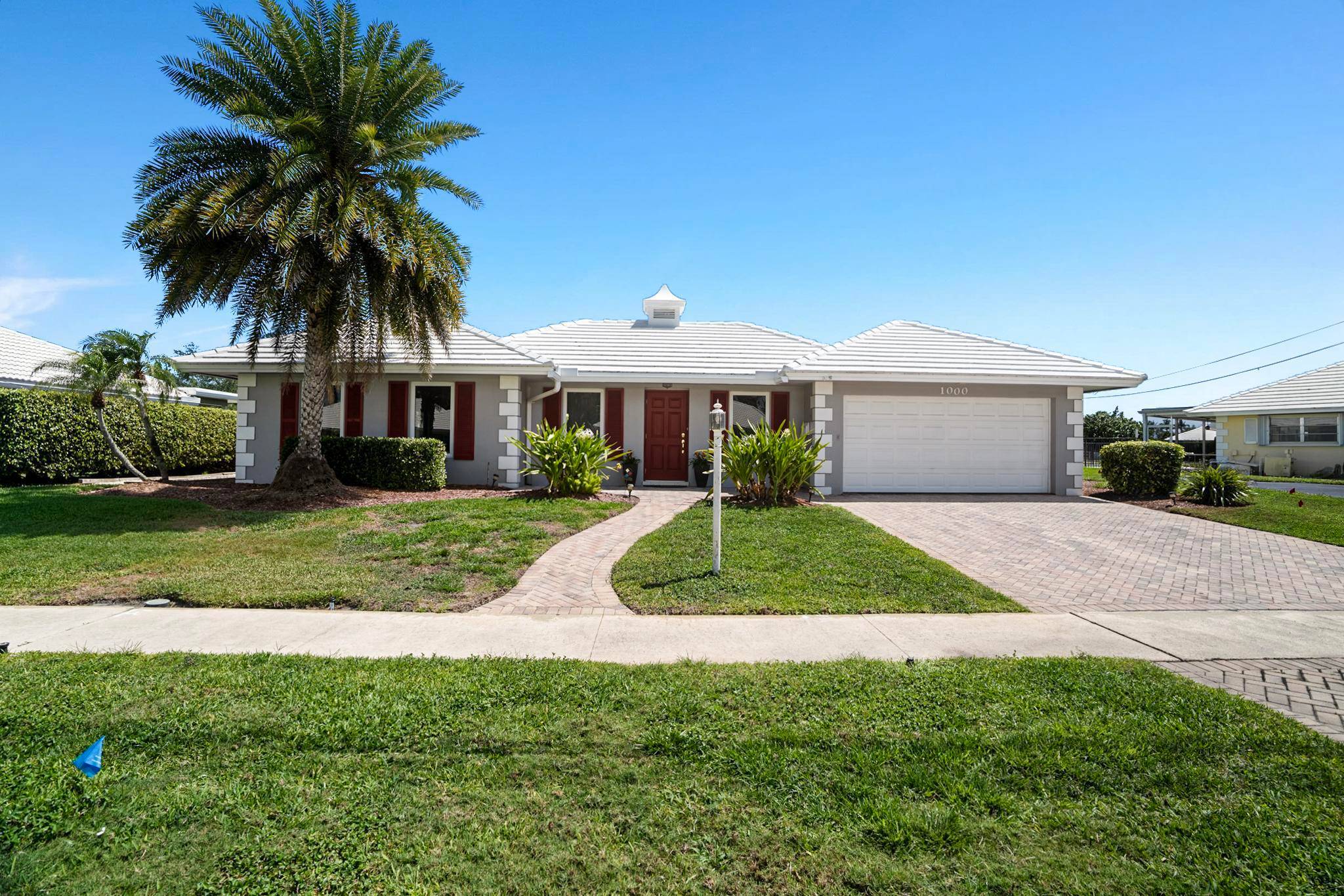Create your dream home on 90 feet of waterfront in highly desirable Camino Gardens !