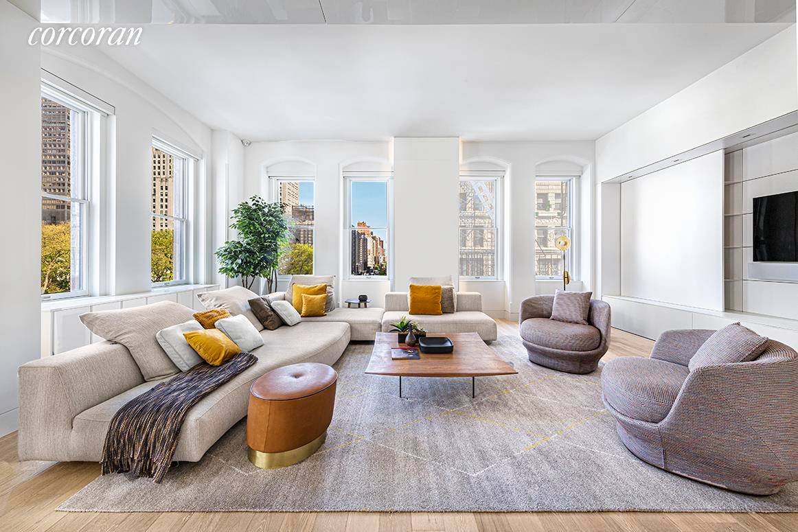 Full Floor Flatiron LoftPre war details intersect with modern finishes in this newly renovated 3 bedroom, 2.