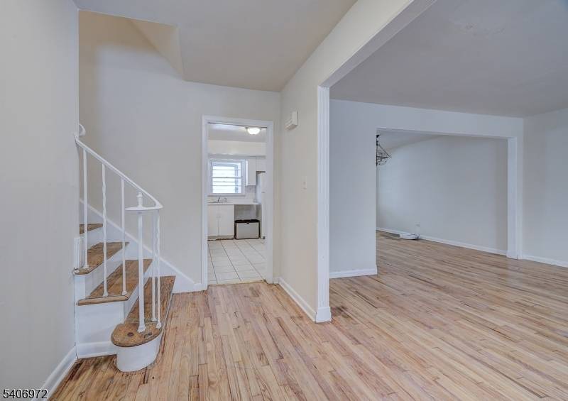 Amazing opportunity to modernize this mother daughter house and make it your home !