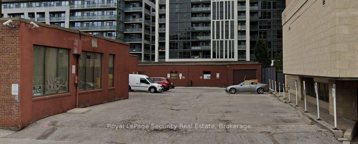 12, 000 sq. ft plus 4, 000 sq.