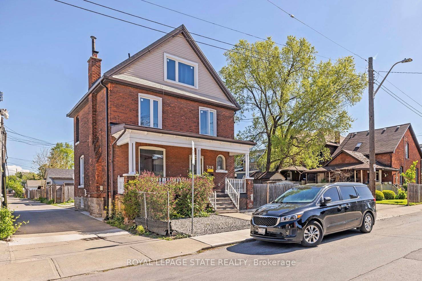 Beautifully renovated second floor apartment located on a quiet street in the heart of Hamilton.