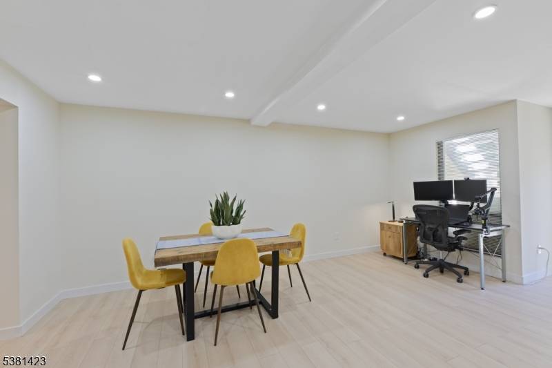 Modern 1 Bedroom Condo with Parking, Smart Features Prime Location Nearly 1, 000 Sq FtWelcome to 105 River Rd Unit A4 a beautifully renovated 1 bedroom, 1 bath condo offering ...