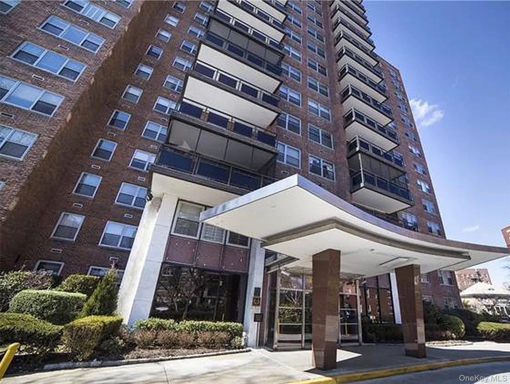 Located in the heart of Forest Hills, this one bedroom, one bath apartment offers convenience in a full service building.