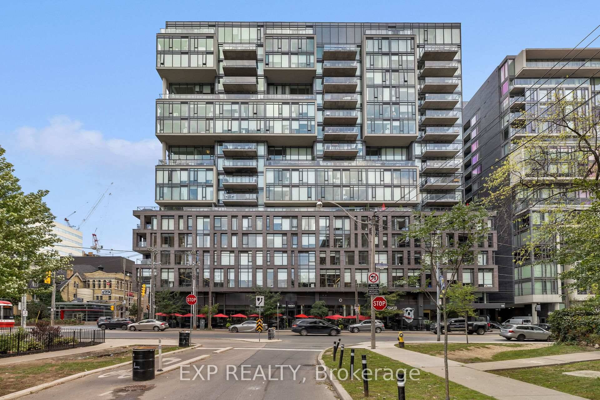 Breathtaking 2 Bed 2 Bath Modern Suite with unobstructed North East views of the city.