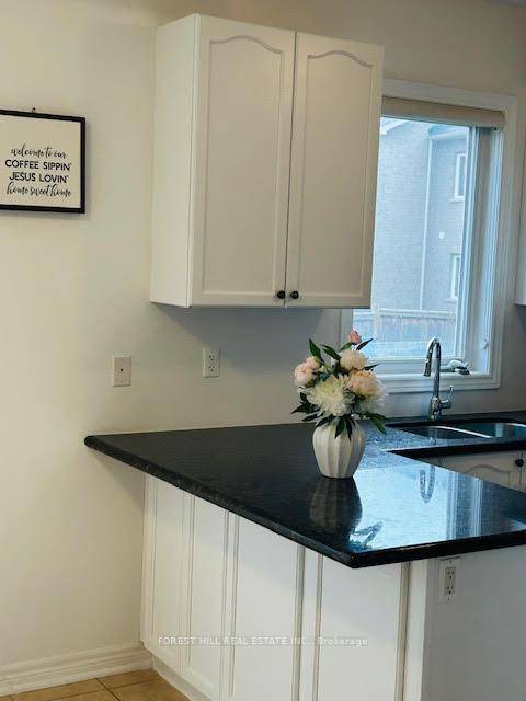 Welcome to 736 Sugden Terrace in The Desirable Neighbourhood of Willmott.
