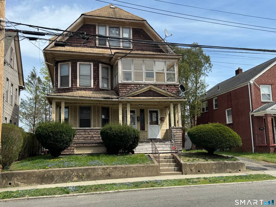 Prime investment opportunity in Stratford's North End.