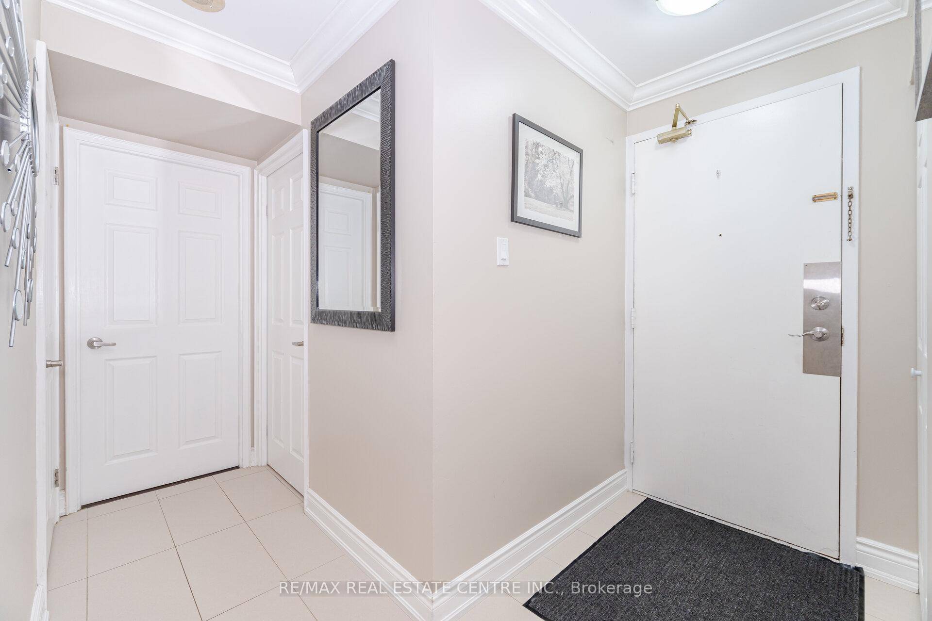 Welcome To Kingsbridge Grand Condos, An Iconic Residence In The Heart Of Mississauga.