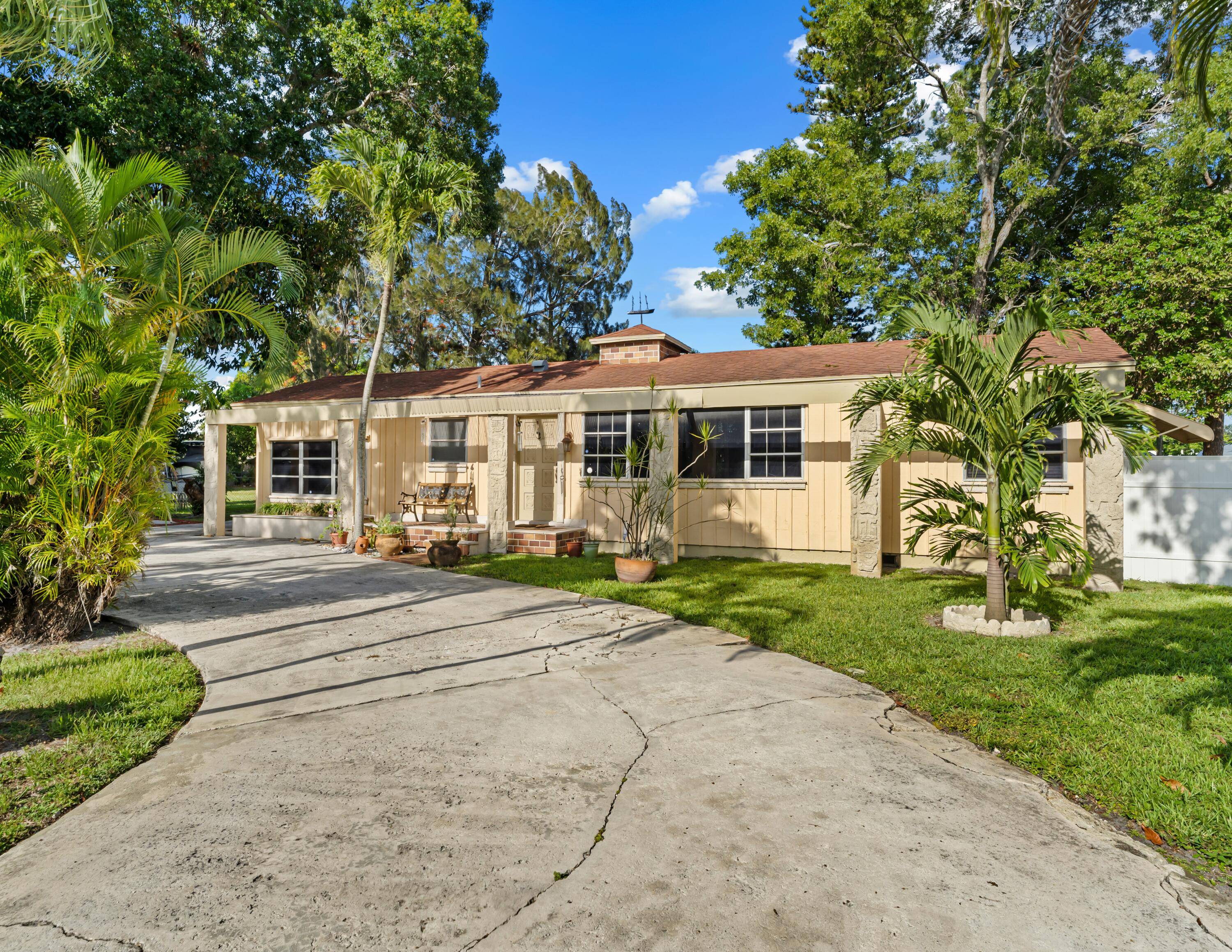 Welcome to this unique property offering a 3 bedroom, 2 bathroom main home and a separate 1 bedroom, 1 bathroom guest house perfect for extended family, guests, or rental income.