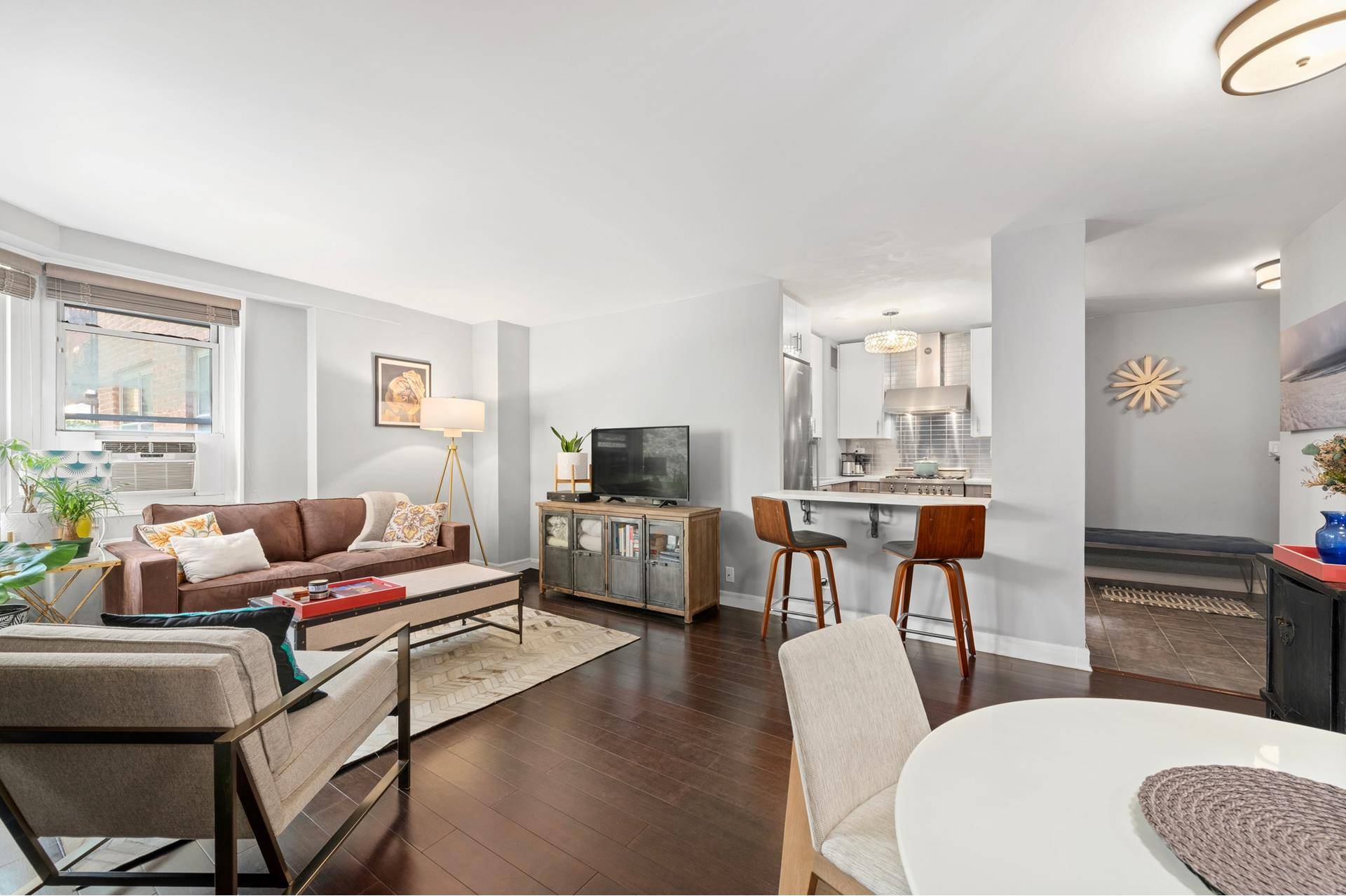 Welcome to your dream apartment in the heart of Chelsea !